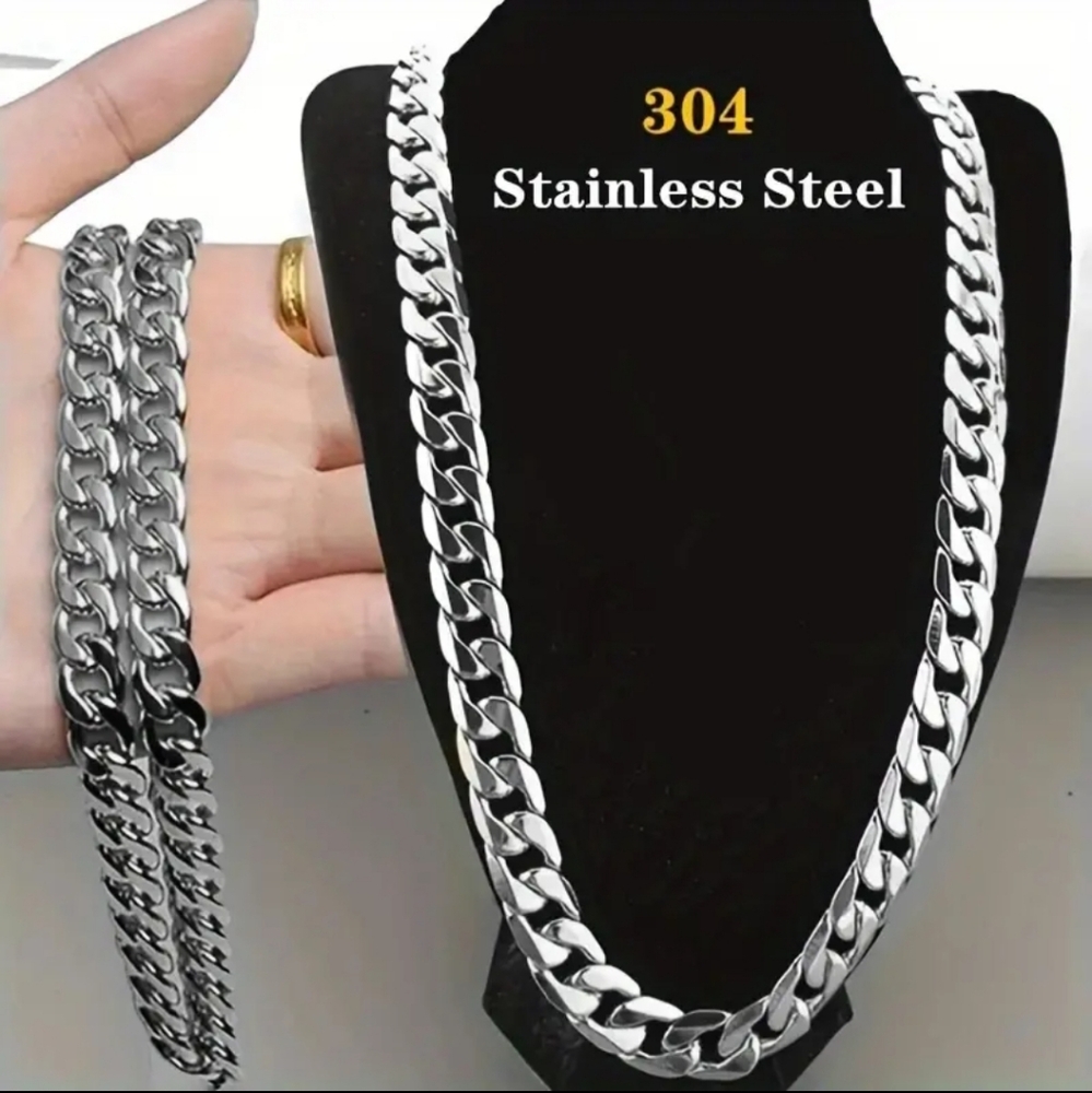 New! MEN'S 10mm Stainless Steel Cuban Link Chain.  29 Inches
